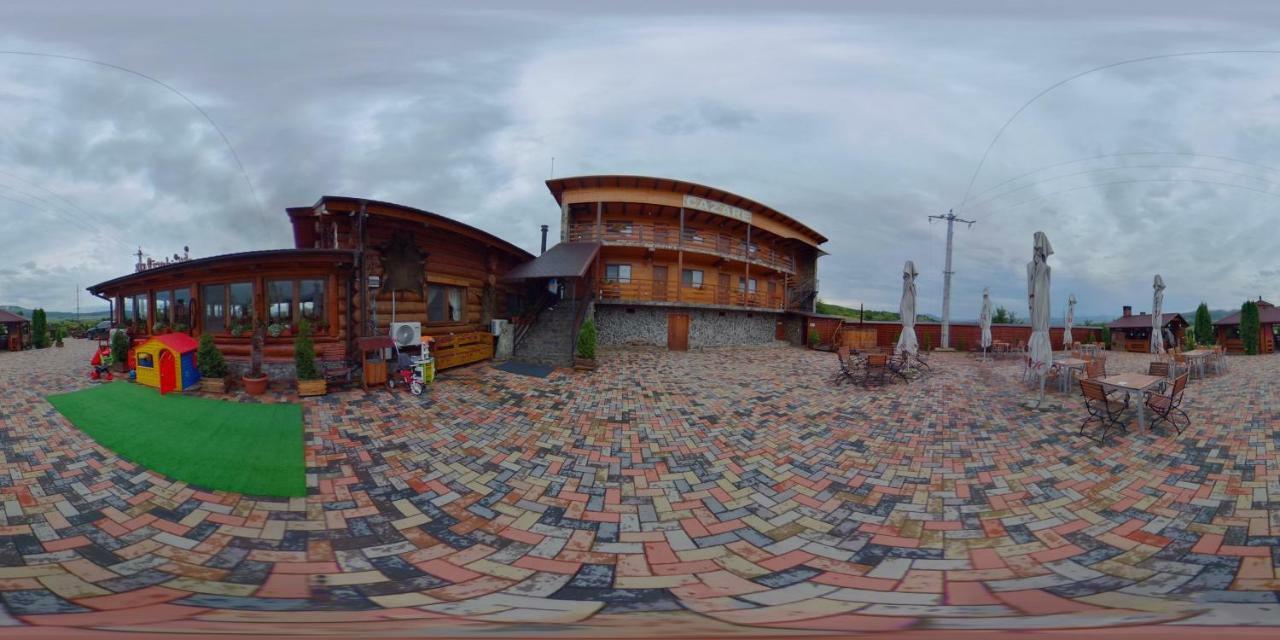 Pensiunea Haiducilor บิสตริซา ภายนอก รูปภาพ