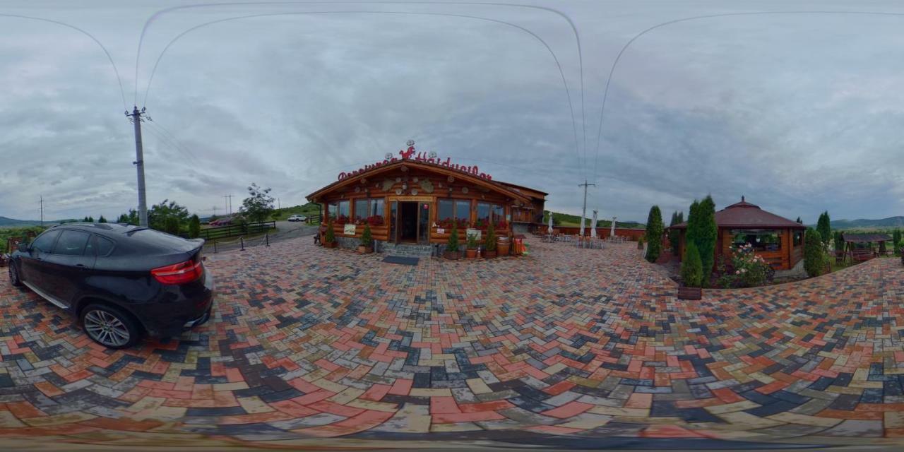 Pensiunea Haiducilor บิสตริซา ภายนอก รูปภาพ